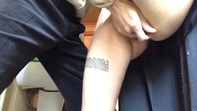 Phun ra trong phòng tắm của trường, một cực khoái sủi bọt thực sự - giáo viên của tôi đã làm hết sức mình